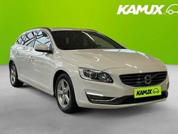 Vit Begagnad 2016 Volvo V60 Momentum Kombi | 189 800 kr (Marknadspris)