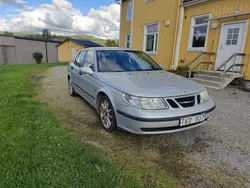Grå Begagnad 2002 Saab 9-5 Sedan | 5 000 kr (Superpris)