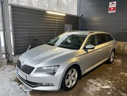 Begagnad 2018 Skoda Superb LAURIN & KLEMENT Kombi | 139 000 kr (Bra pris)
