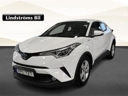 Vit Begagnad 2017 Toyota C-HR Active SUV | 184 900 kr (Marknadspris)