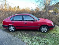 Begagnad 2000 Toyota Corolla Halvkombi | 22 000 kr (Marknadspris)