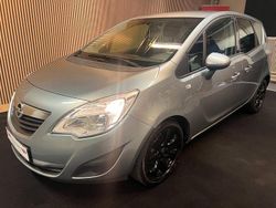 Grå Begagnad 2011 Opel Meriva Enjoy Minibuss | 39 900 kr (Marknadspris)