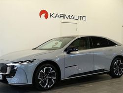 Grå (aero grey) Ny 2025 Mazda 6e Takumi-Line Sedan | 508 400 kr
