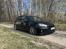 Svart Begagnad 2012 VW Golf VII GTI Halvkombi | 159 000 kr (Marknadspris)