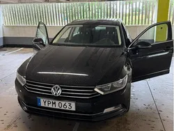 Svart Begagnad 2018 VW Passat Kombi | 139 000 kr (Marknadspris)
