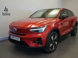 Röd Begagnad 2023 Volvo EC40 Plus SUV | 439 500 kr (Marknadspris)