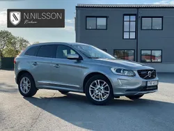 Ljusgrå (grå) Begagnad 2014 Volvo XC60 Summum SUV | 168 000 kr (Marknadspris)