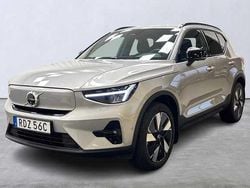 Grå Begagnad 2025 Volvo EX40 Plus SUV | 489 900 kr (Marknadspris)