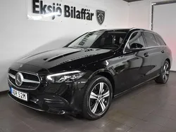 Svart Begagnad 2022 Mercedes C300e Avantgarde Kombi | 339 500 kr (Superpris)