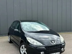 Svart Begagnad 2007 Peugeot 307 Halvkombi | 20 000 kr (Marknadspris)