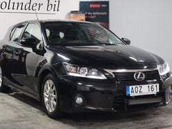 Svart Begagnad 2013 Lexus CT200h Executive Line Halvkombi | 119 800 kr (Marknadspris)
