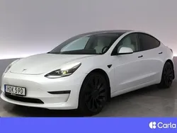 Vit Begagnad 2021 Tesla Model 3 Performance Sedan | 305 900 kr
