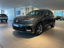Silver (indium grey metallic) Begagnad 2017 VW Tiguan SUV | 249 900 kr (Marknadspris)
