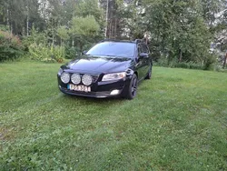 Svart Begagnad 2014 Volvo V70 Momentum Kombi | 118 000 kr (Marknadspris)