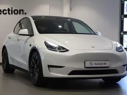 Vit Begagnad 2022 Tesla Model Y Performance SUV | 439 000 kr (Bra pris)