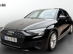 Brilliantsvart Begagnad 2023 Audi A3 Proline Sedan | 269 000 kr (Marknadspris)