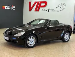 Svart Begagnad 2005 Mercedes SLK200 Cab | 114 800 kr (Marknadspris)