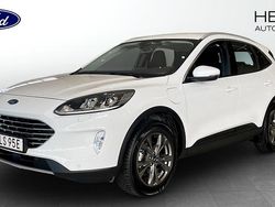Vit (white) Begagnad 2022 Ford Kuga Titanium SUV | 259 900 kr (Marknadspris)