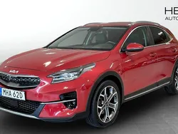 Röd (red) Begagnad 2022 Kia XCeed Advance SUV | 259 900 kr (Marknadspris)