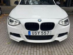 Vit Begagnad 2015 BMW 116 M Sport Halvkombi | 111 000 kr (Marknadspris)
