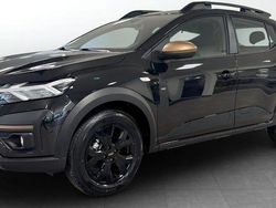 Vit Ny 2025 Dacia Sandero SUV | 249 900 kr (Marknadspris)