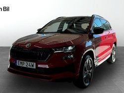 Röd Ny 2025 Skoda Karoq SportLine SUV | 429 900 kr