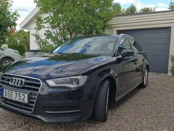 Svart Begagnad 2015 Audi A3 Sportback Halvkombi | 115 000 kr (Marknadspris)
