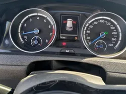Silver Begagnad 2015 VW Golf VII R Halvkombi | 220 000 kr (Marknadspris)