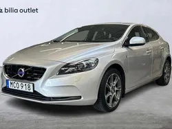 Silver Begagnad 2015 Volvo V40 Ocean Race Kombi | 154 900 kr (Marknadspris)