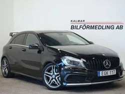 Svart Begagnad 2014 Mercedes A45 AMG AMG Halvkombi | 239 000 kr (Marknadspris)