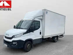 Vit Begagnad 2018 Iveco Daily Van | 149 875 kr