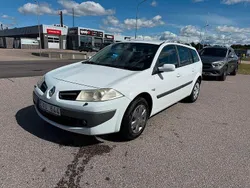 Vit Begagnad 2008 Renault Mégane GrandTour Kombi | 21 900 kr (Bra pris)