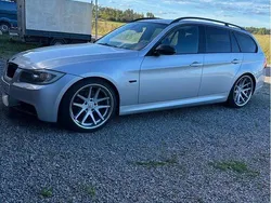 Grå Begagnad 2008 BMW 320 Comfort Edition Kombi | 83 000 kr (Marknadspris)