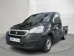 Svart Begagnad 2017 Peugeot Partner Minibuss | 86 450 kr (Marknadspris)
