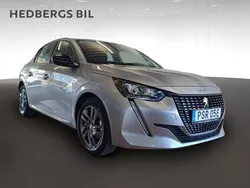 Grå Begagnad 2022 Peugeot 208 Active Halvkombi | 144 900 kr (Marknadspris)