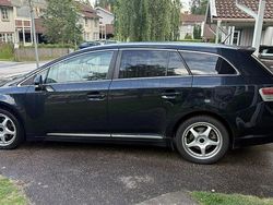 Blå Begagnad 2011 Toyota Avensis Business Edition Kombi | 68 000 kr (Bra pris)