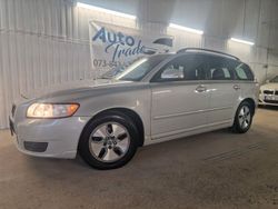 Vit Begagnad 2010 Volvo V50 Kinetic Kombi | 49 900 kr (Marknadspris)