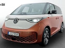 Candy white/energetic ora Begagnad 2023 VW ID. Buzz Pro Minibuss | 469 900 kr (Marknadspris)