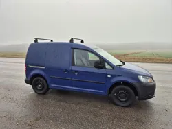 Blå Begagnad 2015 VW Caddy Minibuss | 89 000 kr (Bra pris)