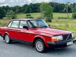 Begagnad 1987 Volvo 244 Sedan | 80 000 kr
