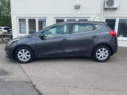 Grå Begagnad 2015 Kia Ceed Halvkombi | 109 000 kr (Marknadspris)