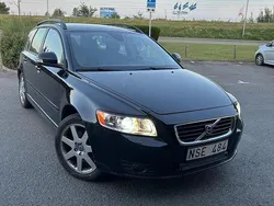 Svart Begagnad 2010 Volvo V50 Momentum Kombi | 60 000 kr (Marknadspris)