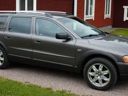 Brun Begagnad 2005 Volvo XC70 Summum SUV | 14 500 kr (Superpris)