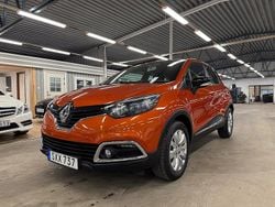 Orange Begagnad 2015 Renault Captur SUV | 99 900 kr (Marknadspris)