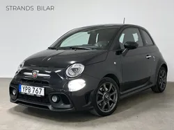 Svart Begagnad 2018 Abarth 595 Halvkombi | 159 000 kr (Dyr)