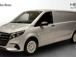 Silver Ny 2024 Mercedes Vito Minibuss | 532 500 kr (Marknadspris)