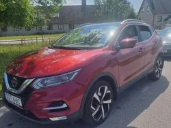 Röd Begagnad 2019 Nissan Qashqai SUV | 190 000 kr (Bra pris)