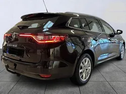 Svart Begagnad 2019 Renault Mégane GrandTour Kombi | 129 000 kr (Bra pris)