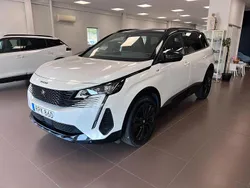 Vit Begagnad 2021 Peugeot 5008 GT Minibuss | 289 000 kr (Marknadspris)