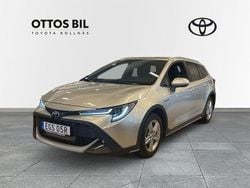 Silver Begagnad 2021 Toyota Corolla SUV | 269 000 kr (Lite dyr)